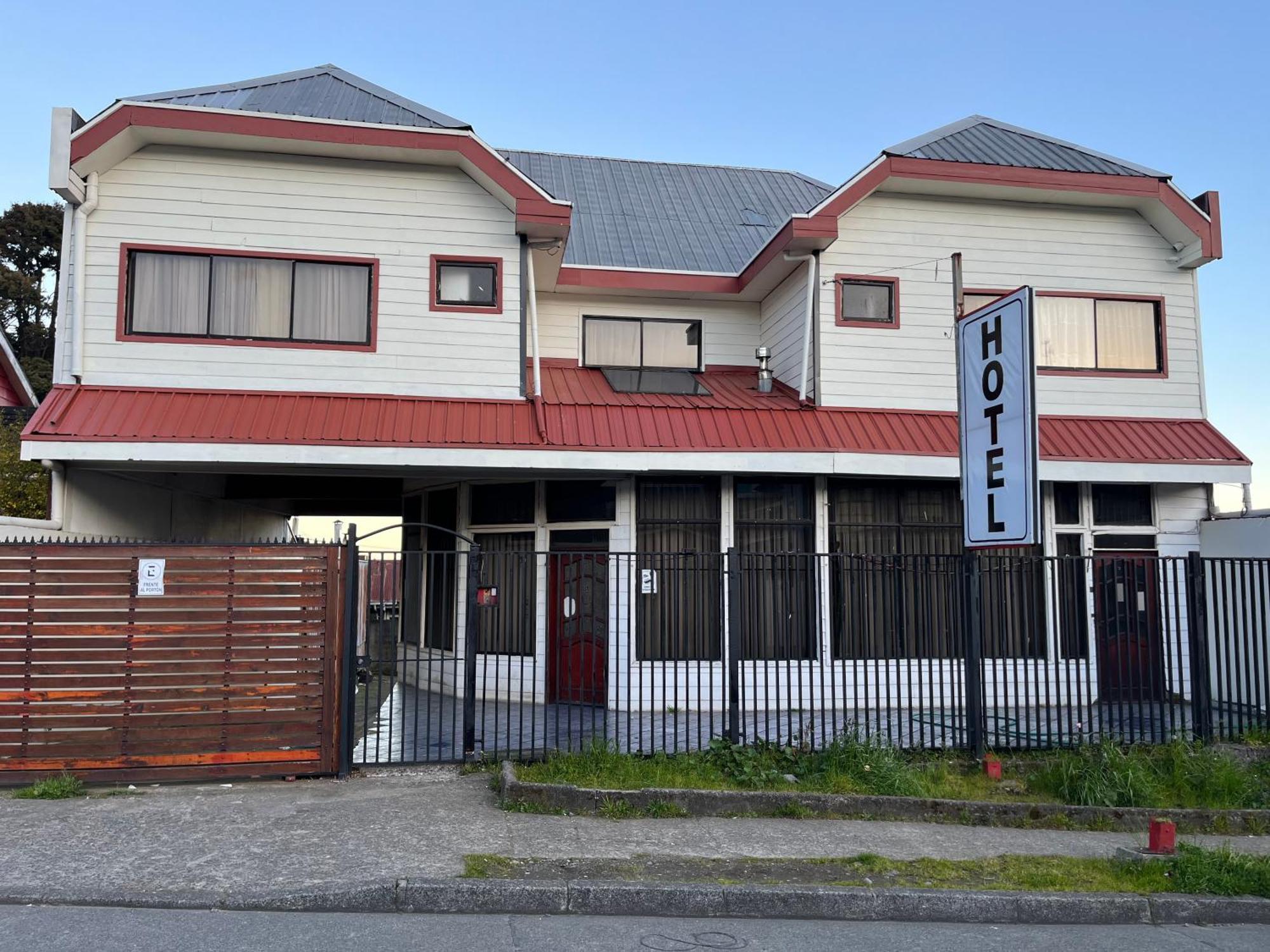 Altos De Miramar Bed & Breakfast Puerto Montt Bagian luar foto